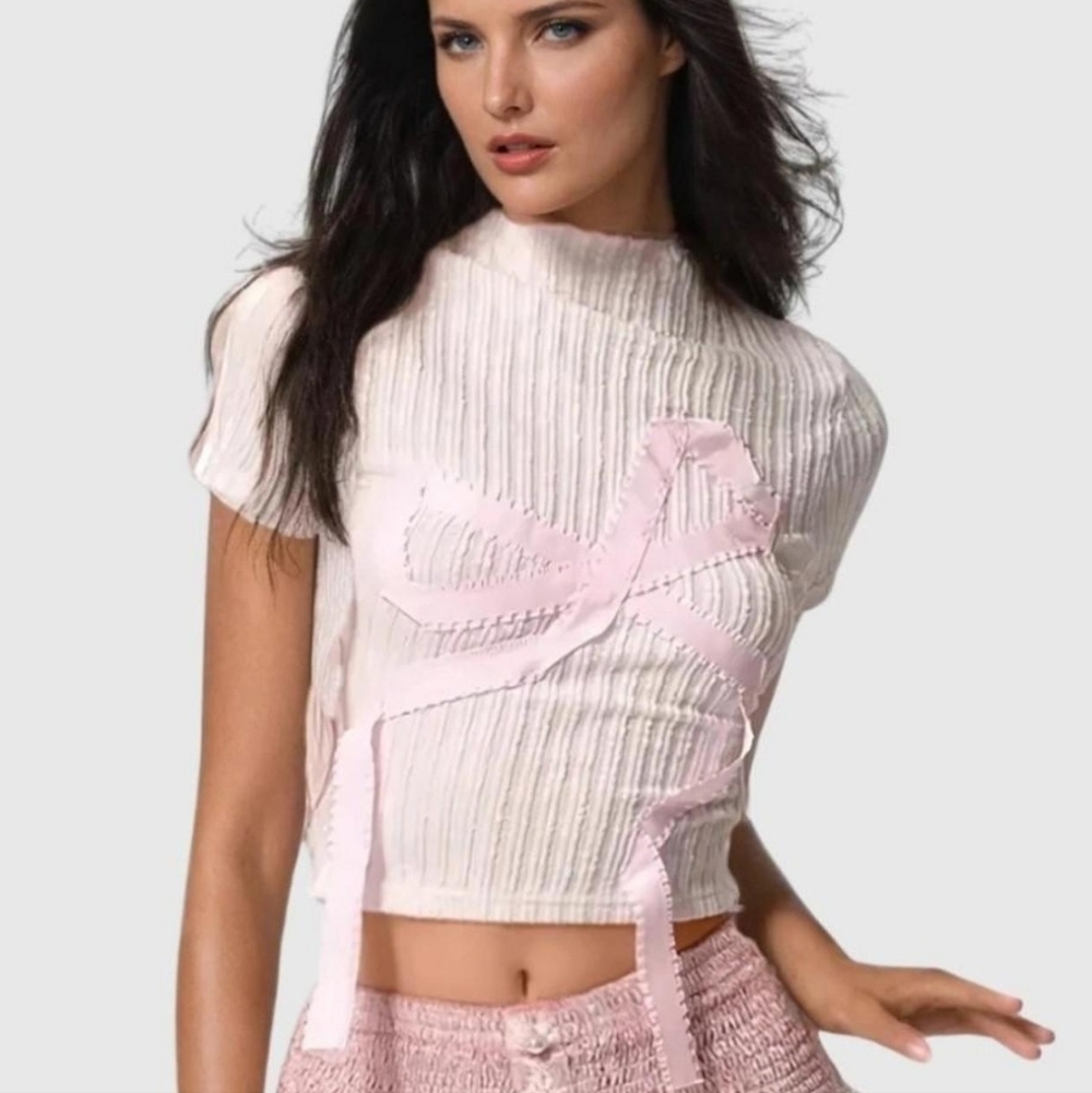 NWT INNOVARE DENIM BOW TOP